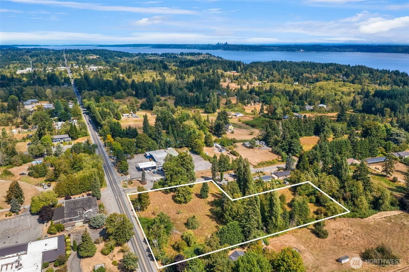 19200 Vashon Highway SW photo 2