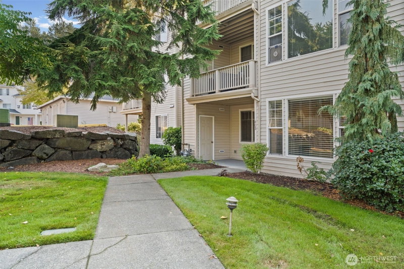 4714 Mill Pond Drive SE #403 photo 1