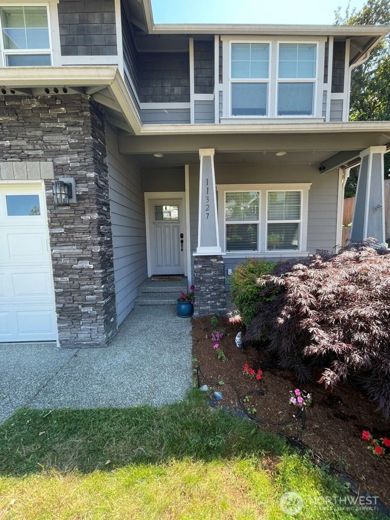 11327 58th Avenue SE photo 2