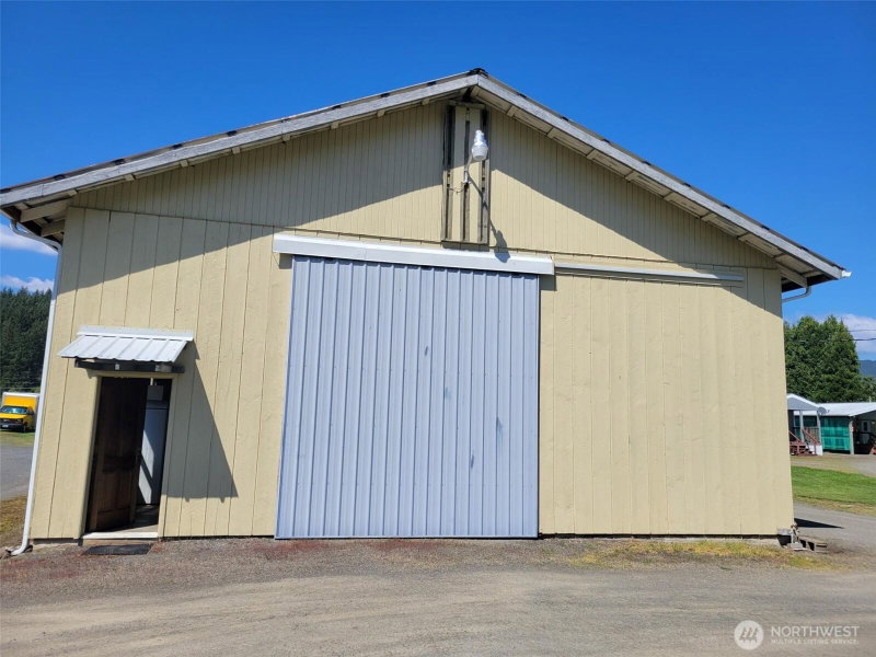 160 Mossyrock Road W photo 2