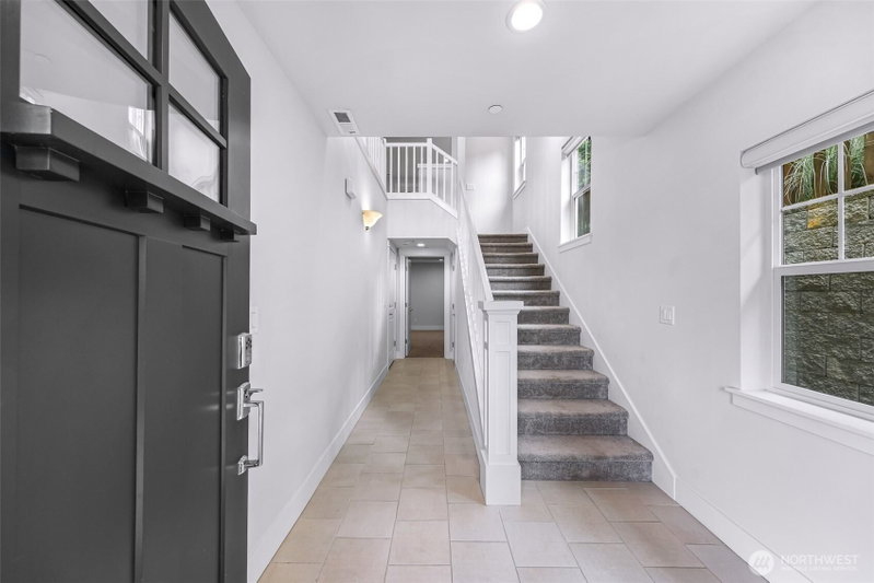 26728 NE Walden Way photo 2