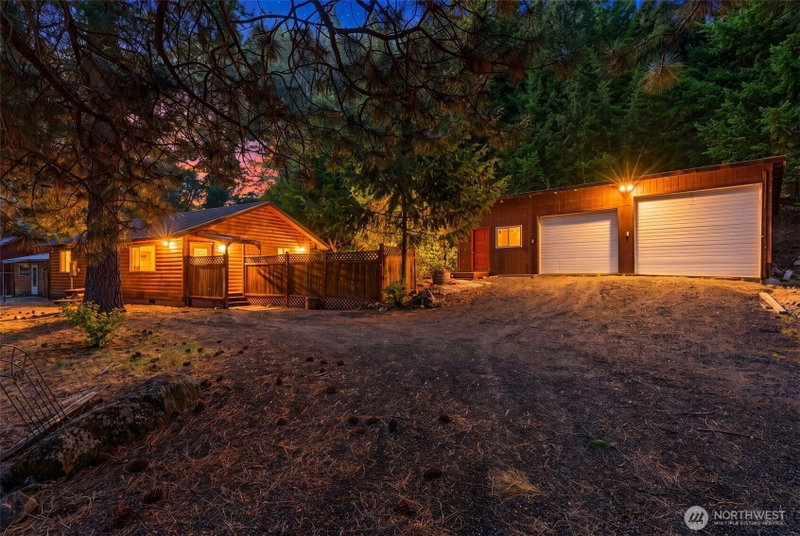 150 Pine Cliffs Drive photo 2