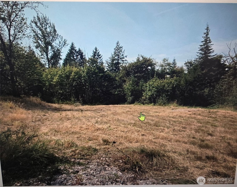 144 Dowling Road photo 1