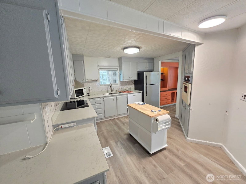 900 29th Street SE #D-9 photo 36