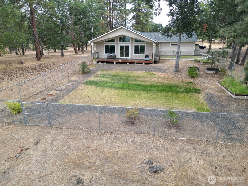 80 Sara View Drive photo 1