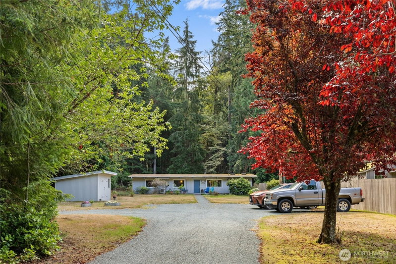 5093 E Harbor Road photo 2
