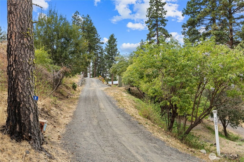 381 Twin Lakes Road photo 39