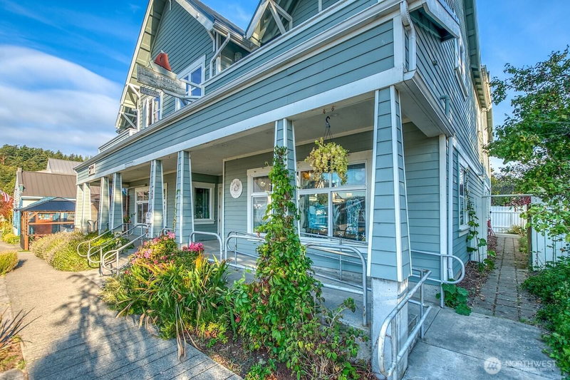 269 Main Street photo 2