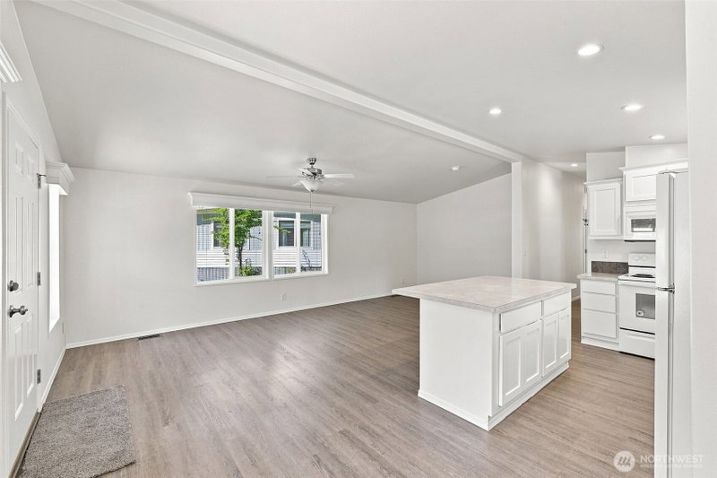 12617 113th Avenue Ct E #170 photo 2