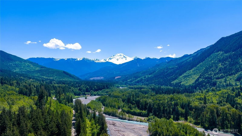 8574 Mount Baker Highway photo 29