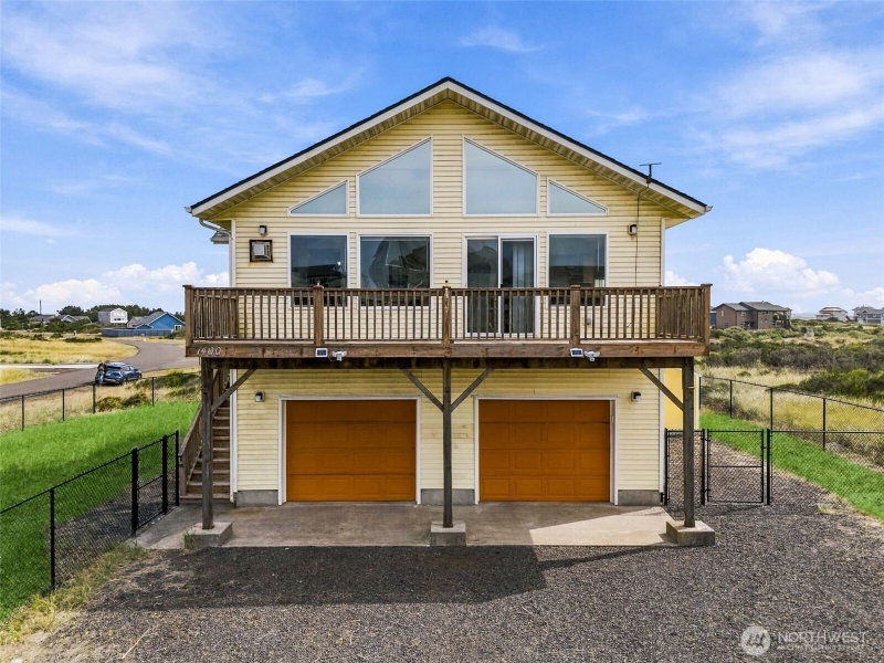 1400 Ocean Shores Boulevard SW photo 1