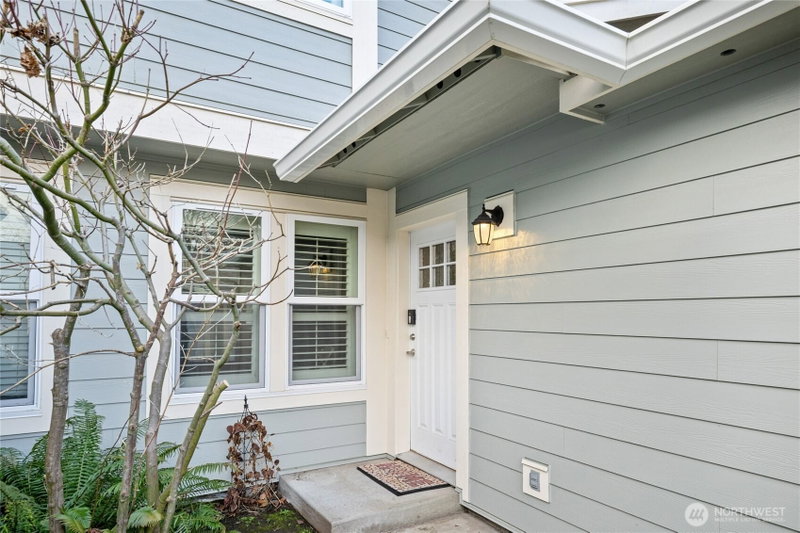 10904 62nd Street E photo 2