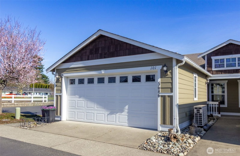 5686 Correll Drive #101 photo 2