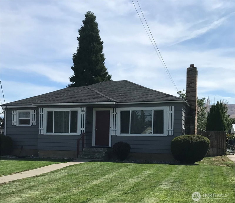 1033 Tyler Street photo 1