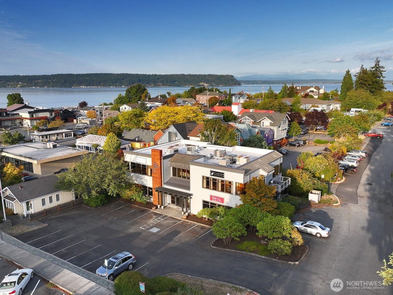 222 Anthes Avenue photo 2
