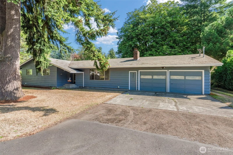 302 Cowlitz Drive photo 1