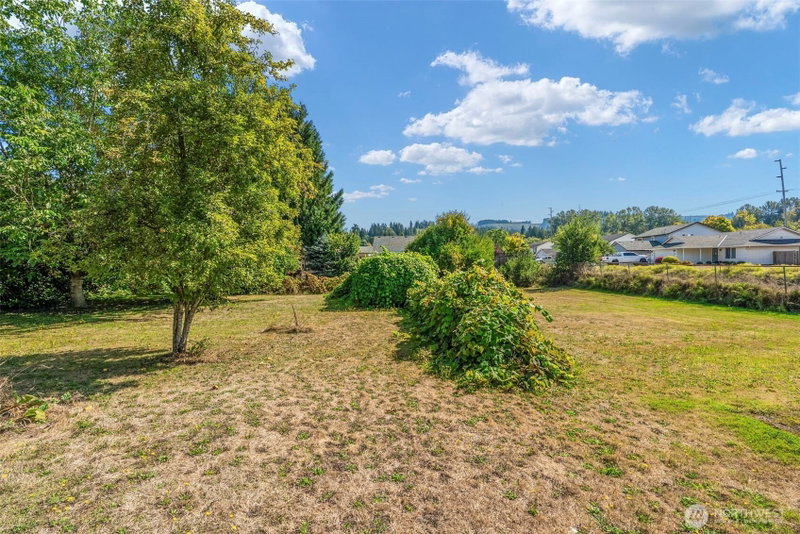 302 Cowlitz Drive photo 29