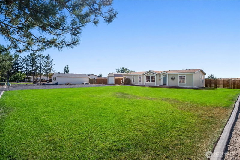 3354 NE Firouzi Drive photo 32