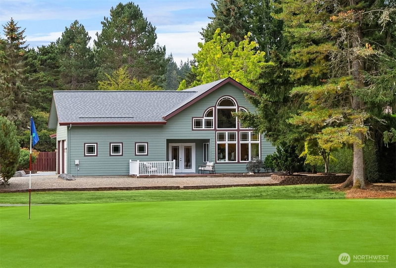 11033 Mandus Olson Road NE photo 1