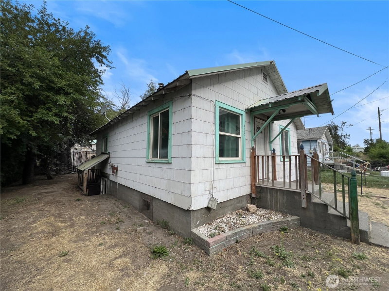 428 Garfield Street photo 2