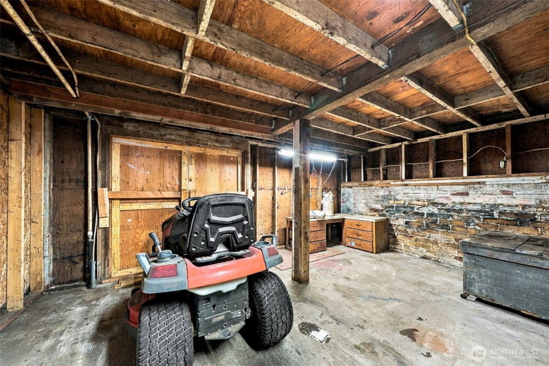 2617 Cottage Road E photo 36