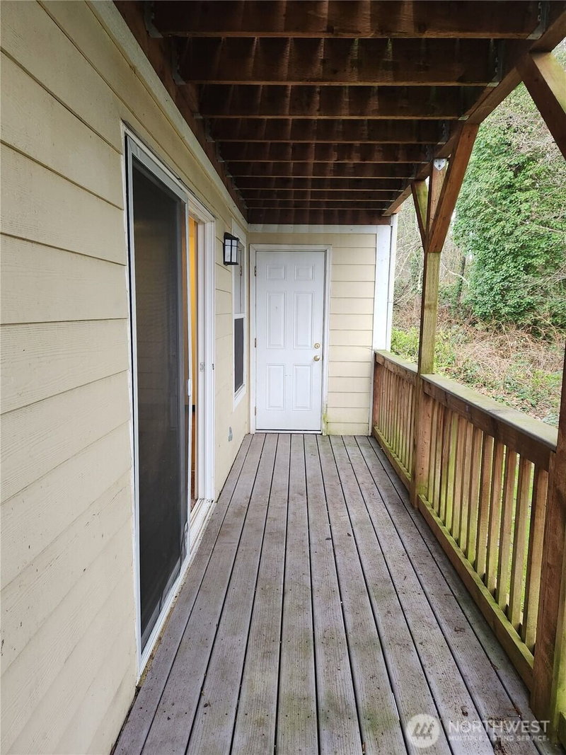 1936 Lincoln Avenue SE #202 photo 15