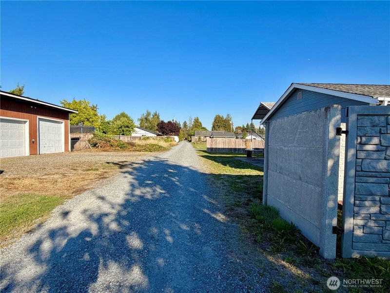 927 7th Avenue SW photo 21
