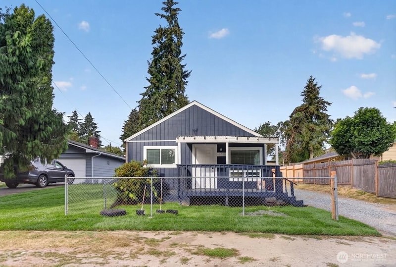 12809 4th Avenue S photo 1