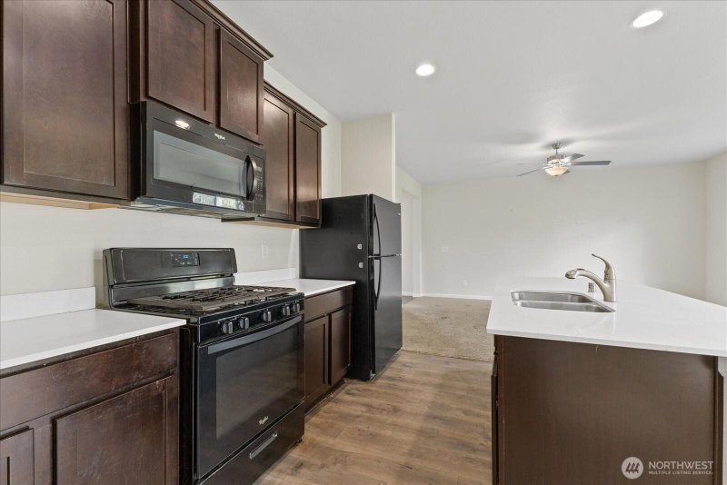 32709 Marguerite Lane photo 2