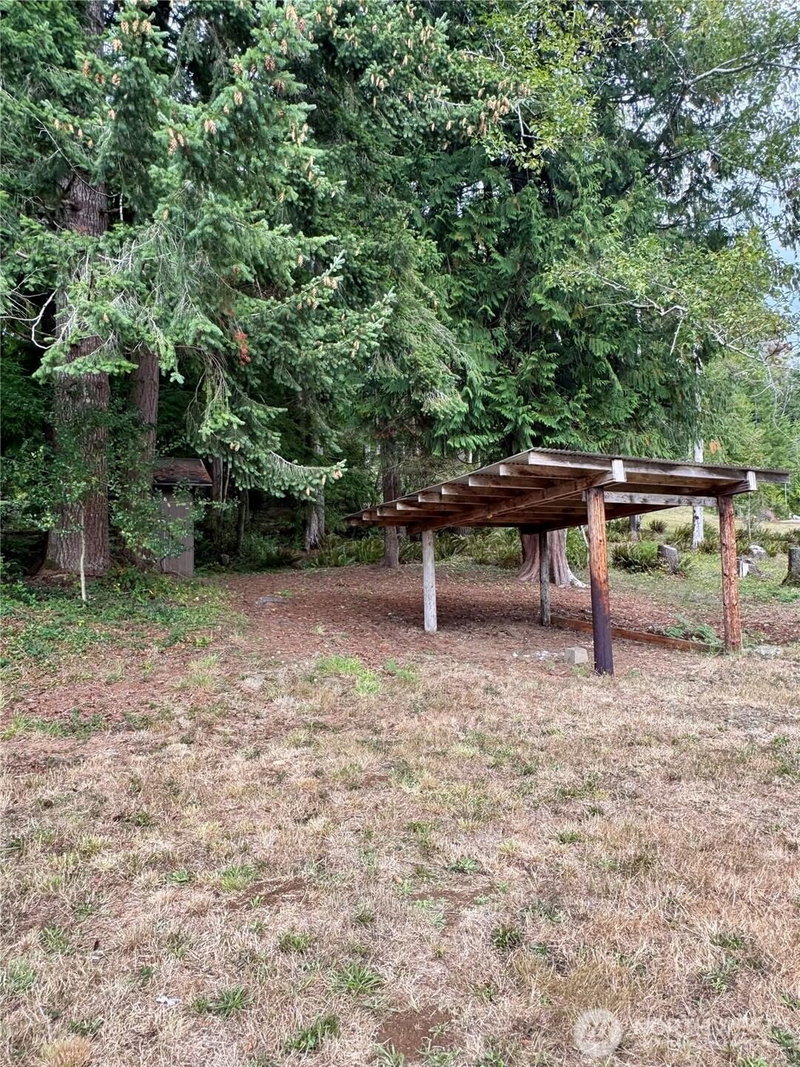 309 Camp Creek Road photo 32