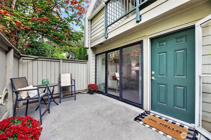 8835 166th Avenue NE #D-102 photo 2