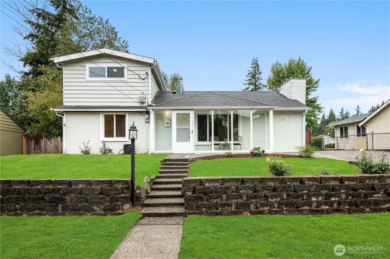 23206 55th Ave W photo 2