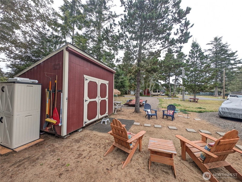 29921 W Street photo 2