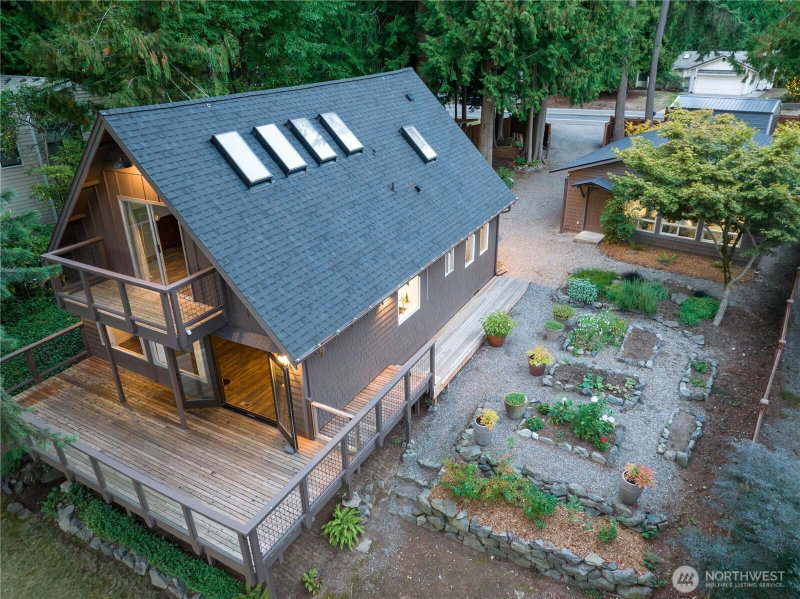 4908 W Tapps Drive E photo 1
