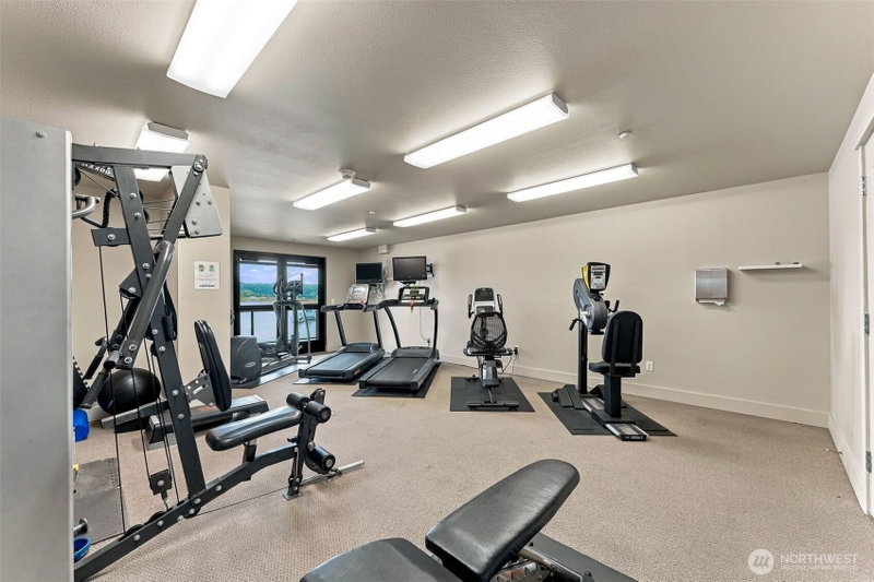 400 Washington Avenue #303 photo 27