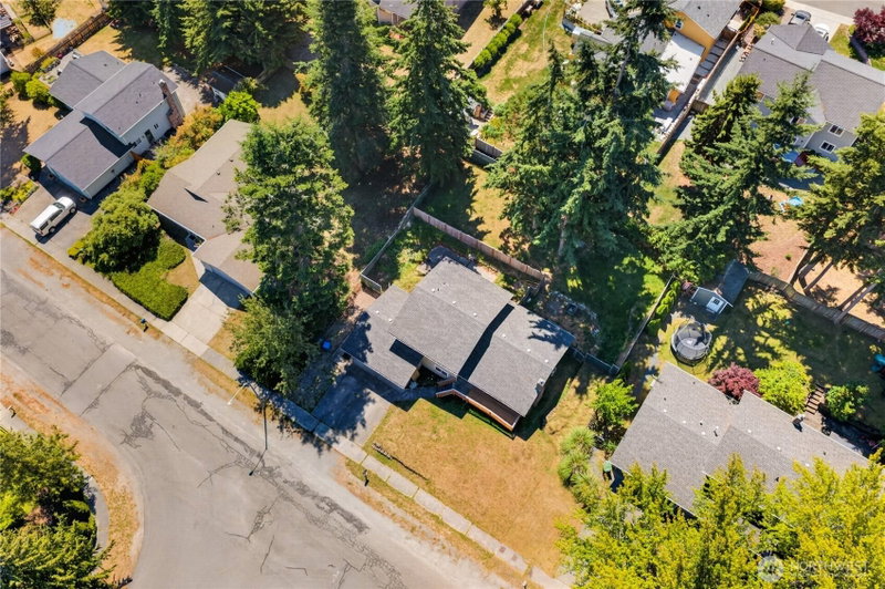 1113 SW 2nd Avenue photo 30