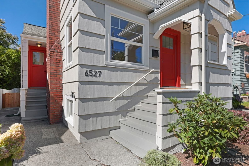 6527 12th Avenue NW photo 2