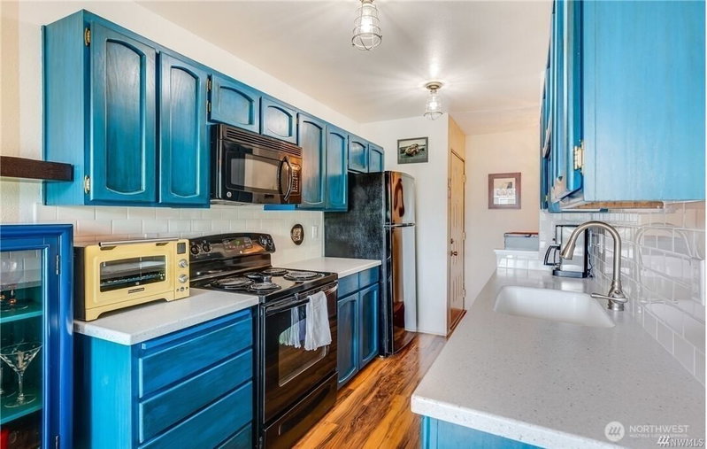 17430 Ambaum Boulevard S #2 photo 2