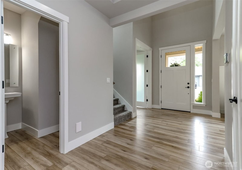 18314 133rd Street E photo 2
