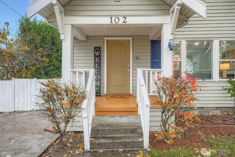 102 N Street NE photo 2