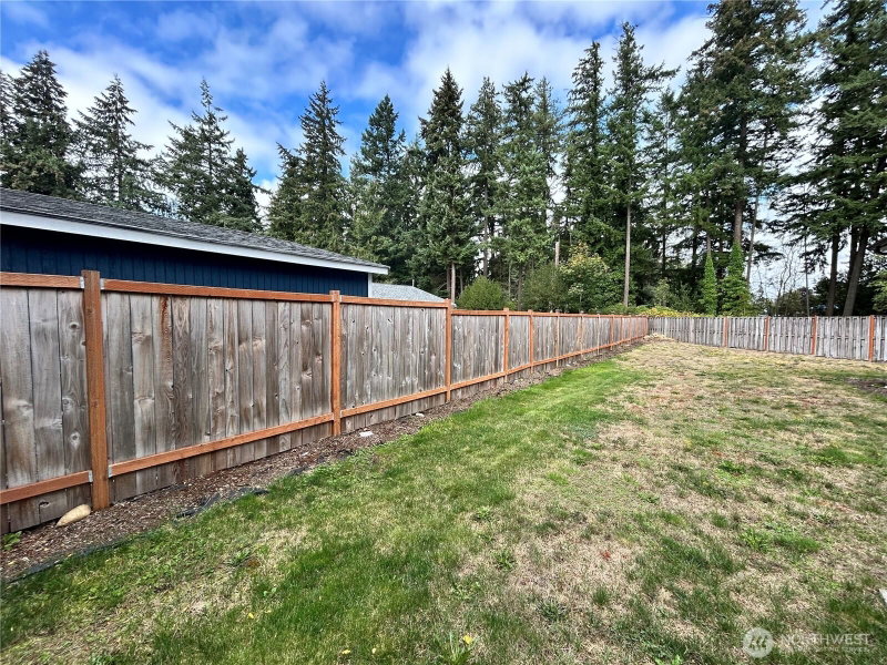 2708 Alderbrook Court N photo 37