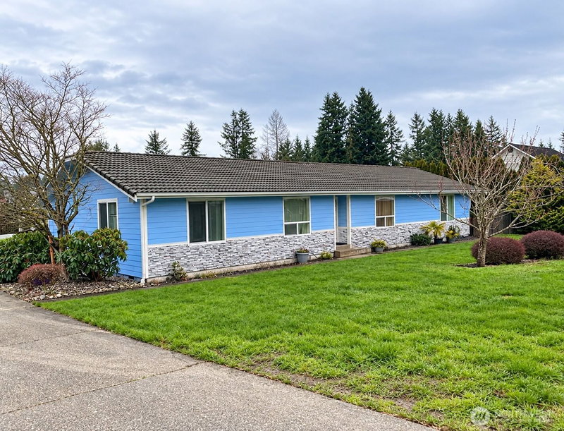 13903 229th Street Ct E photo 1