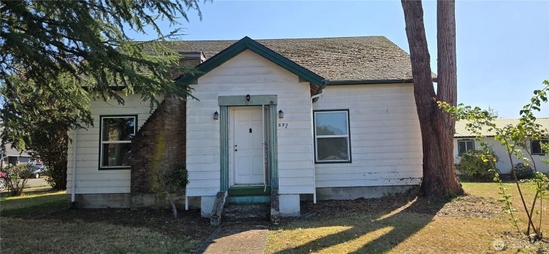 371 Main Street photo 1