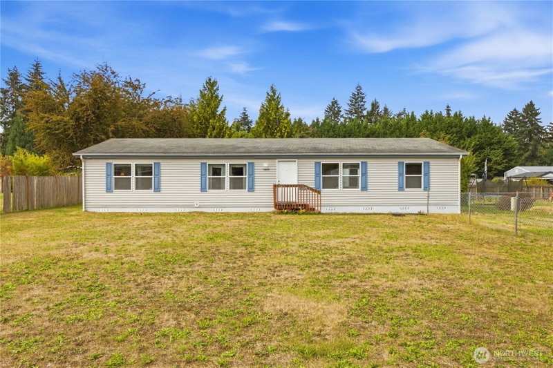 11810 243rd Avenue Ct E photo 2