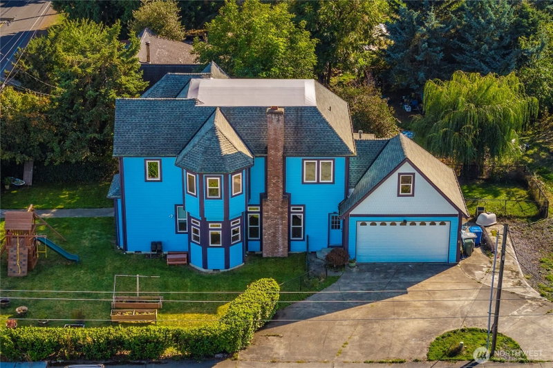 211 S Naches Street photo 2