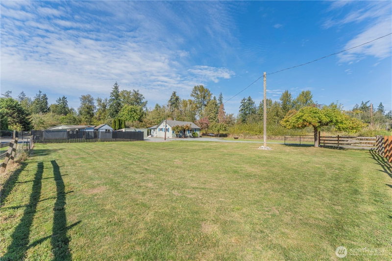 14616 66th Avenue E photo 2