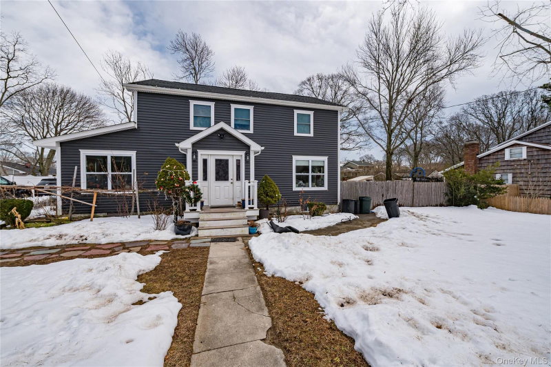 85 Bayview Avenue