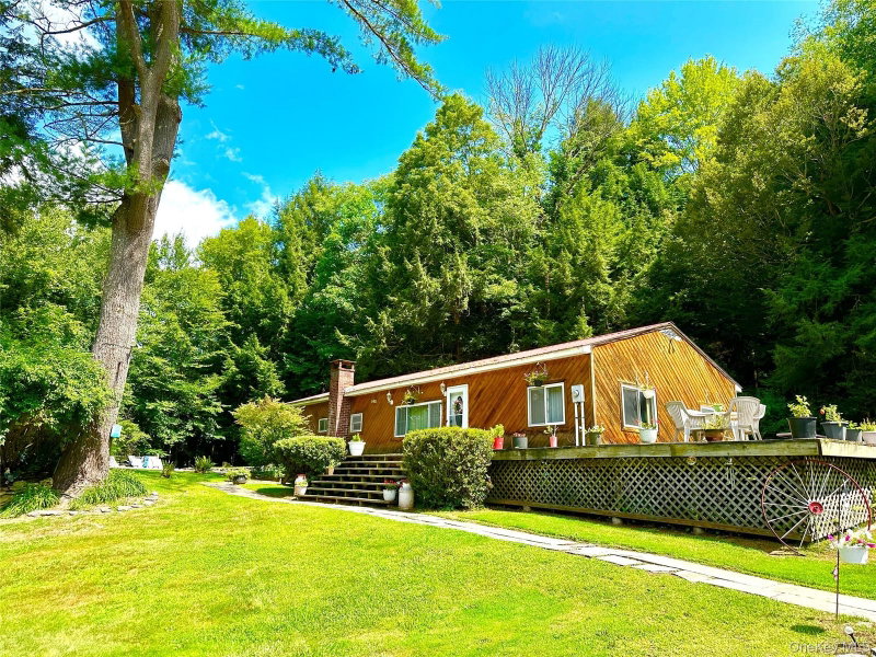 12 Mesmer RD