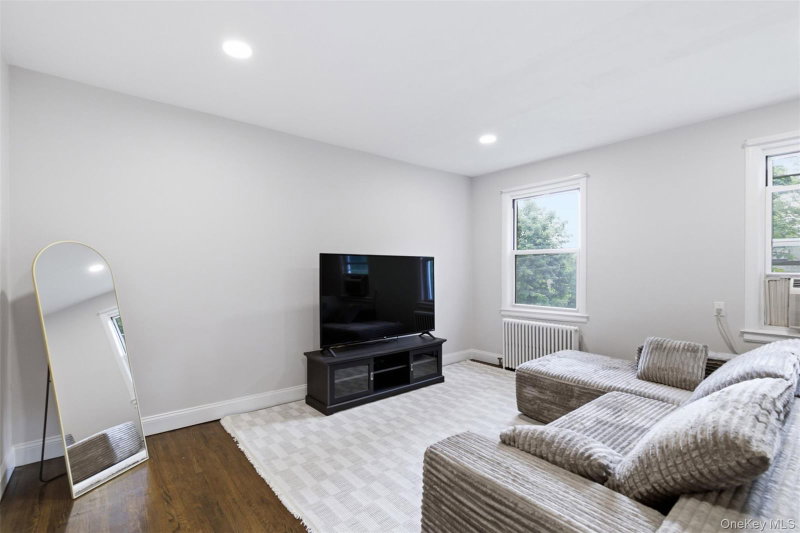 16 Edwards Street Unit 3F