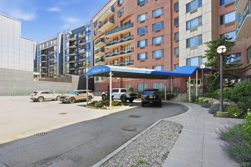 136 Beach 117th Street Unit 7J